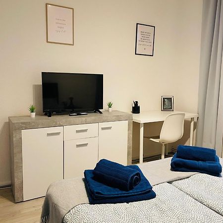 Quartier 7 - Zentral Gelegene Ferienwohnung Mit Stadtblick Bremerhaven Exterior foto