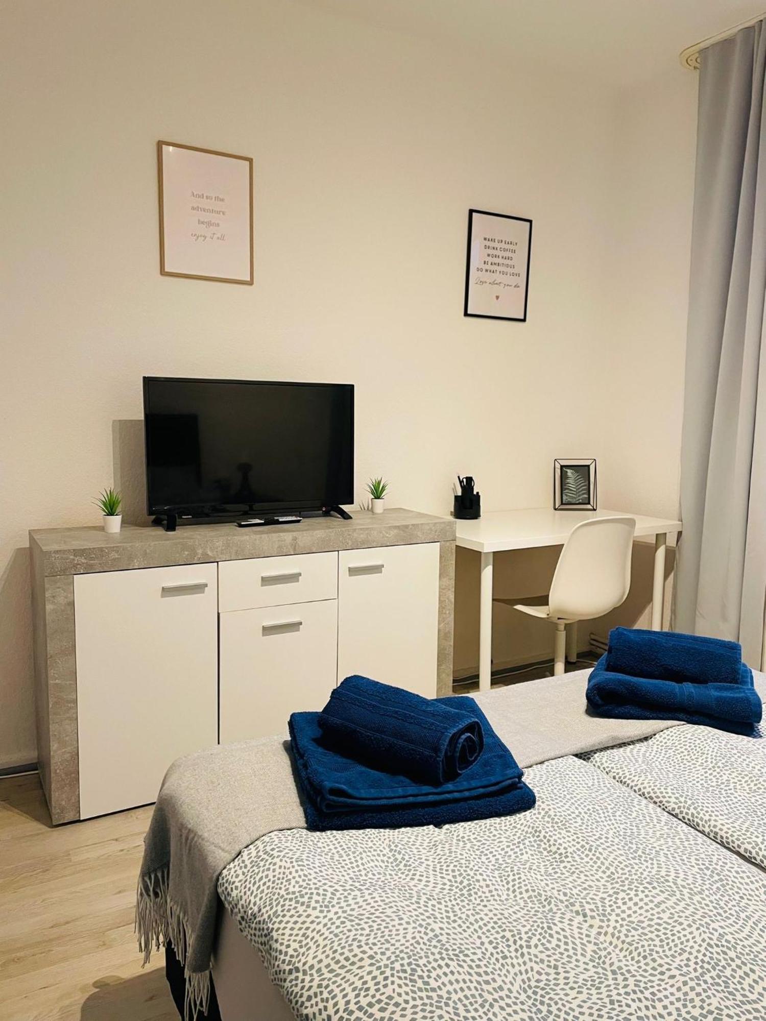 Quartier 7 - Zentral Gelegene Ferienwohnung Mit Stadtblick Bremerhaven Exterior foto